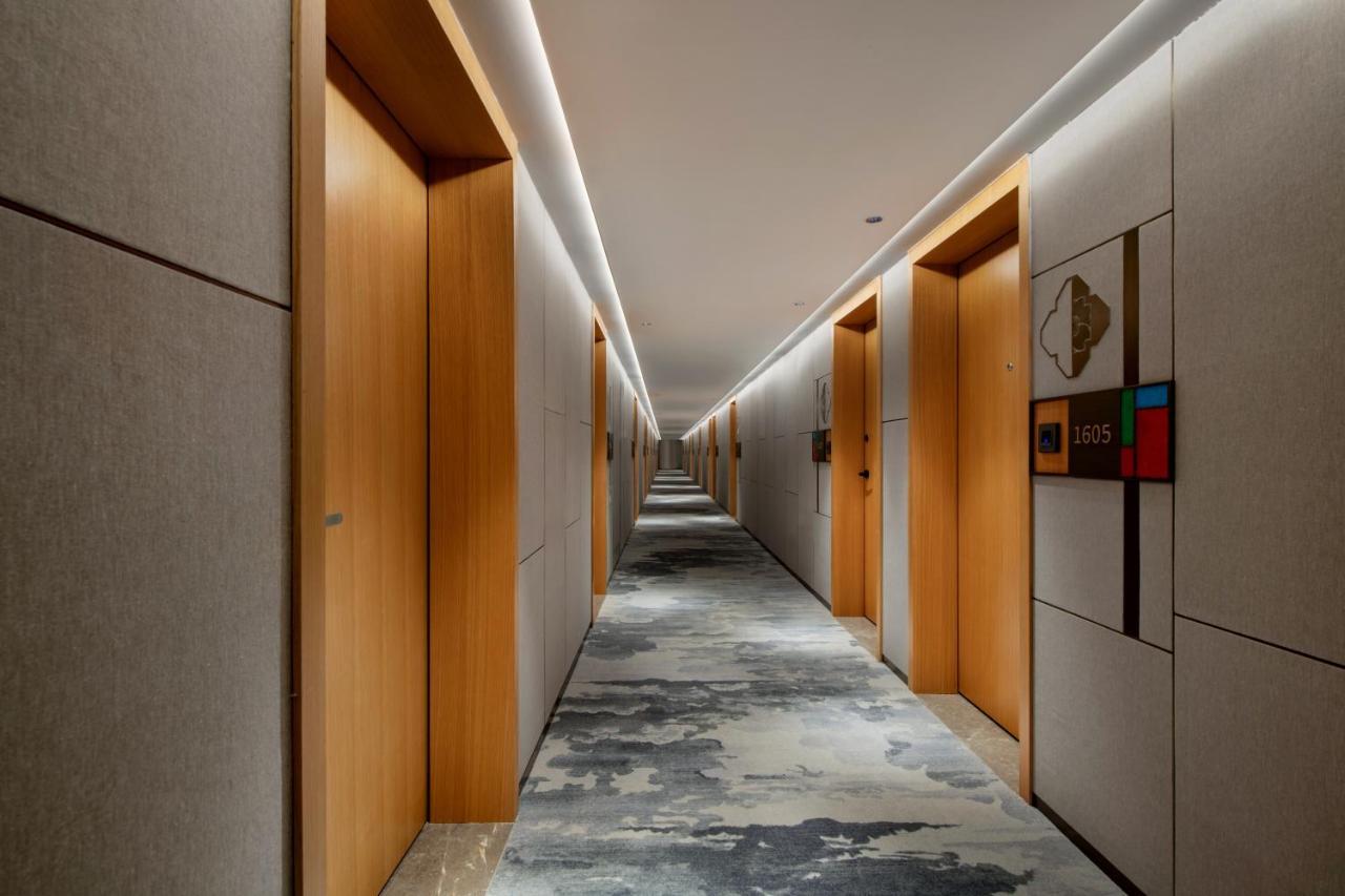 Guangzhou Hotel - Free Shuttle Bus To Exhibition Center During Canton Fair Period Exterior foto